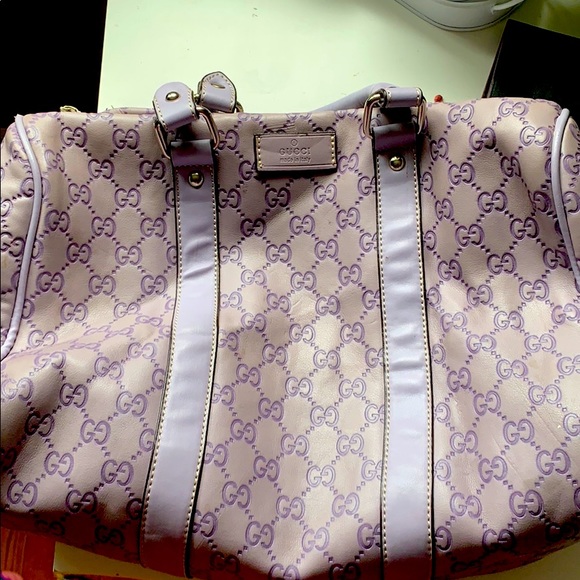 Gucci Handbags - GUCCI PURSE